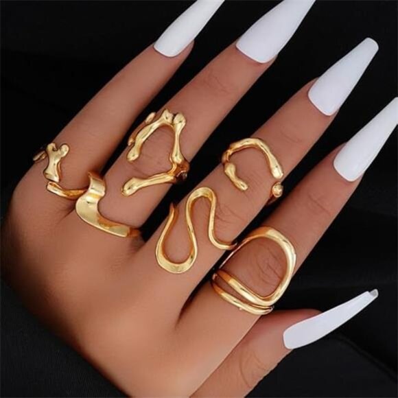 ✨ Chunky Gold Ring | Open Stackable Band | Bold & Stylish Jewelry - Picture 2 of 3